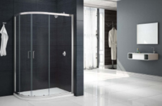 Showers & Accessories